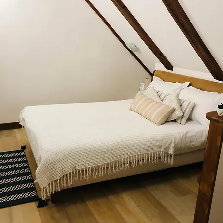 דירה Muresenilor 15b *